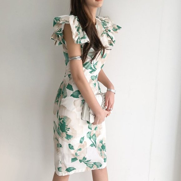 Women's Printed Ruffle Sleeves Mid-length Dress - Picture 1 of 2